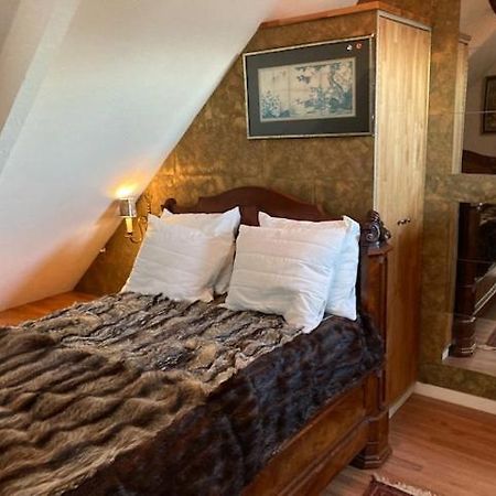 Caravaggio Boutique Suites 安特卫普 外观 照片
