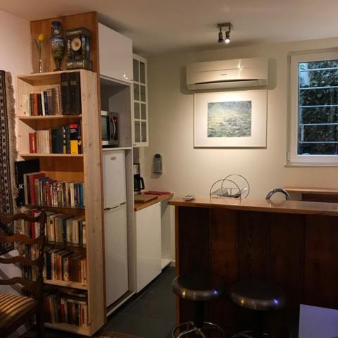 Caravaggio Boutique Suites 安特卫普 外观 照片